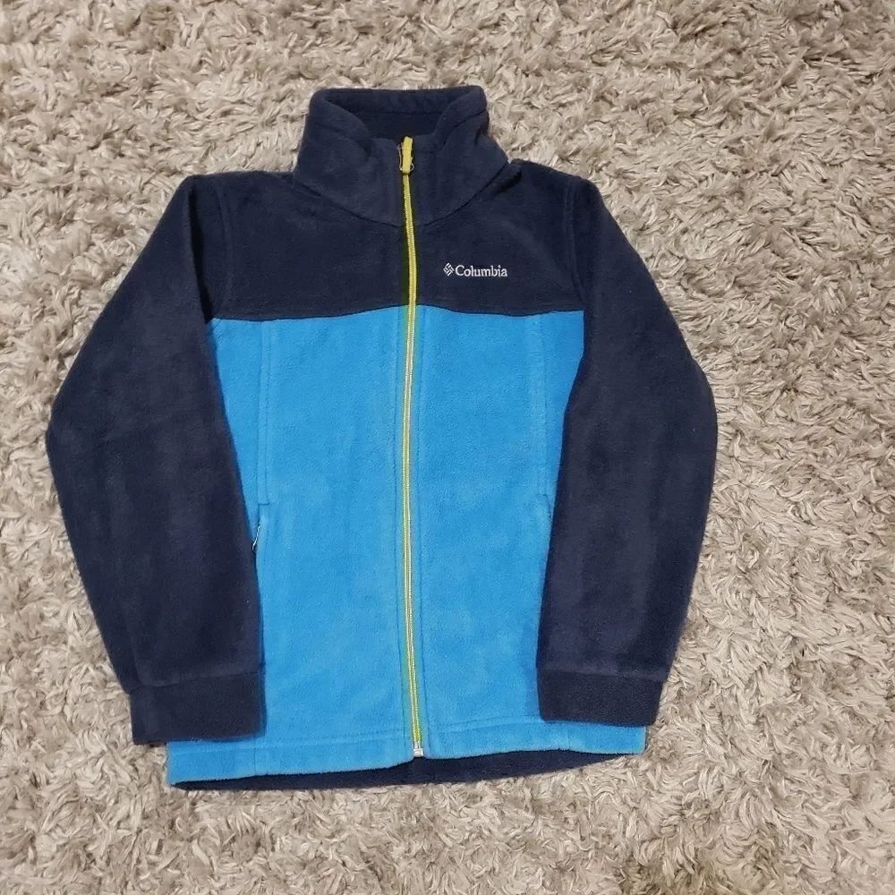 Columbia kids fleas jacket sz 6-7